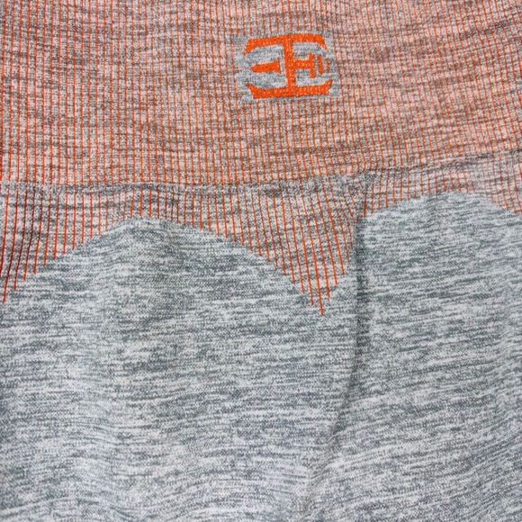 Engineered Life Activewear Set - Picture 10 of 10